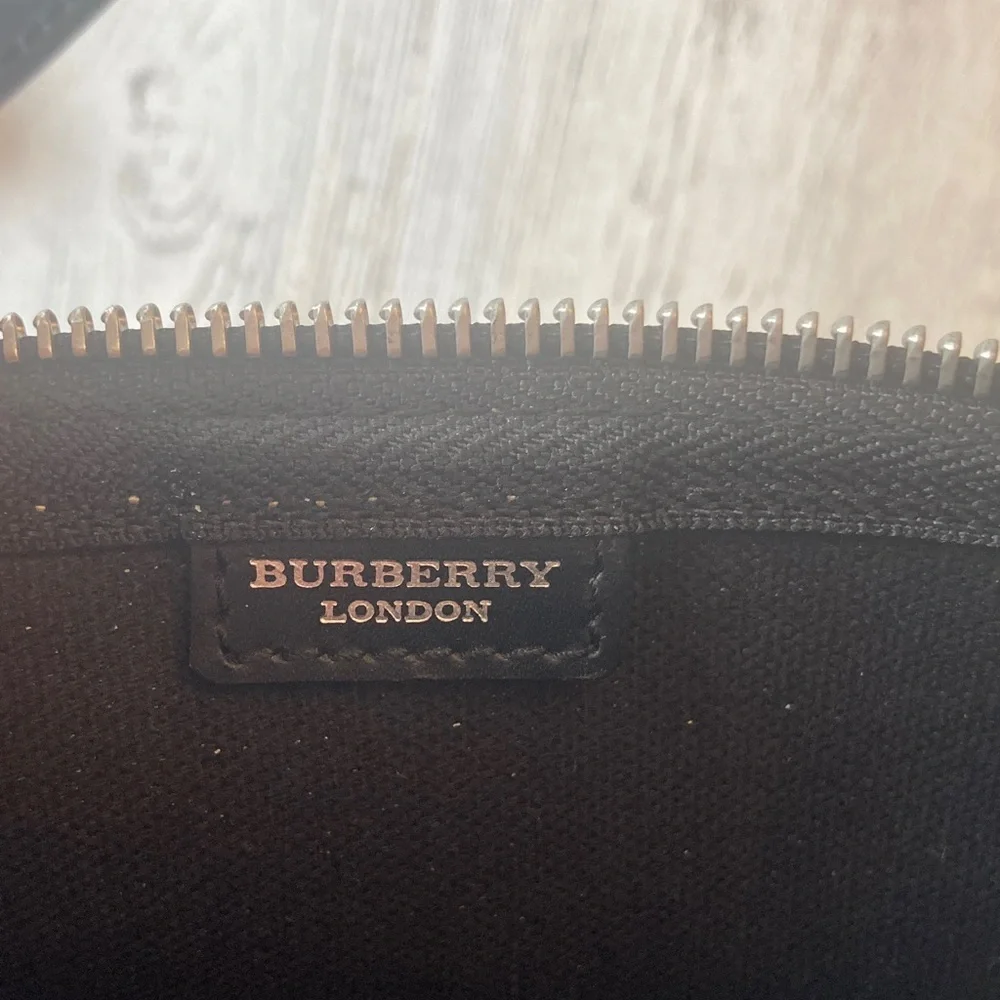 Genuine Burberry London Nova Check  Black and Beige  Crossbody Bag w/COA - Picture 7 of 17